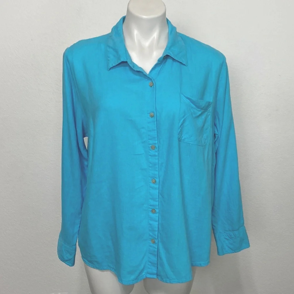 Candace Cameron Bure Blue Preppy Linen Blend Coastal Button Down Shirt Size LP